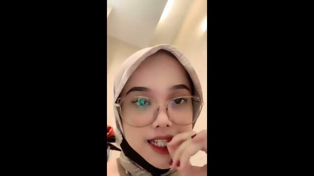 Malaysian Girl Masturbation