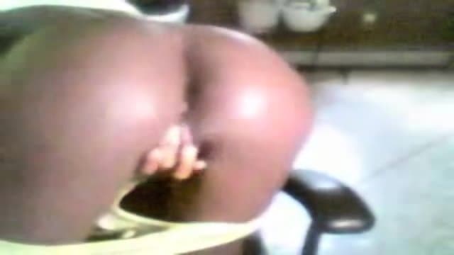 Ebony Teen Masturbating On Webcam