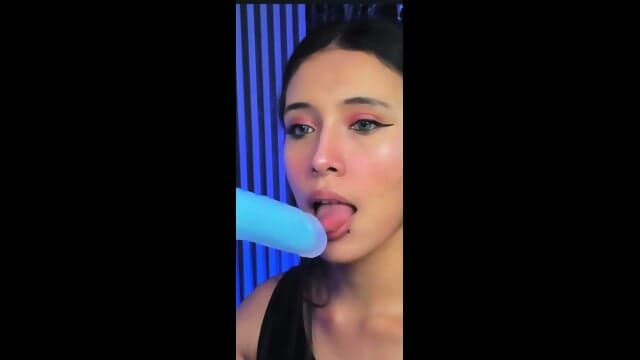 Alicee Moon Webcam Dildo Blowjob