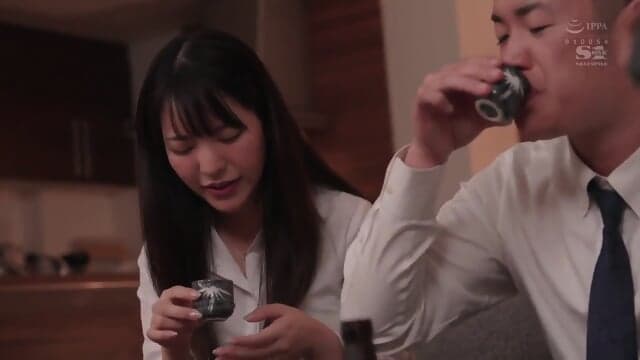 Innocent New Employee Uncensored (Asano)