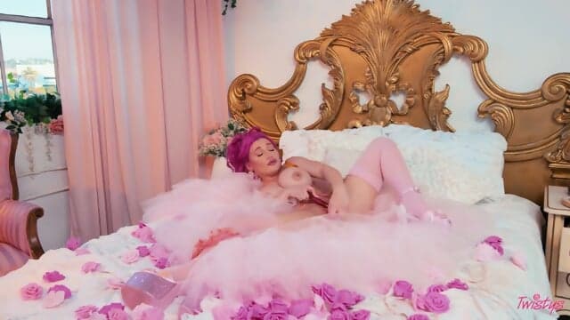 TOTM   Hot Pink   Lily Lou