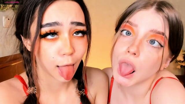 Sloopy lesbians