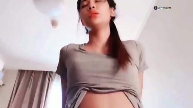 ENAK BANGET DIPUASIN BIBI CANTIK | BOKEP INDO