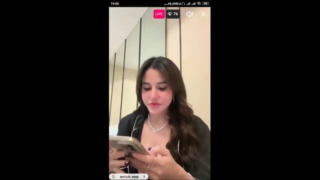 Oza Luthfia Susu Pulen Makin Jago Main Tipis2 Instag