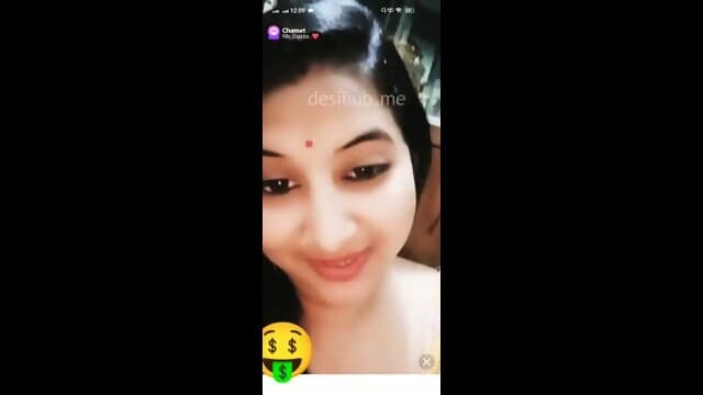 Desi Bhabhi Nude Video Call Sex Showing Her Big Boobs When Husband Is Away