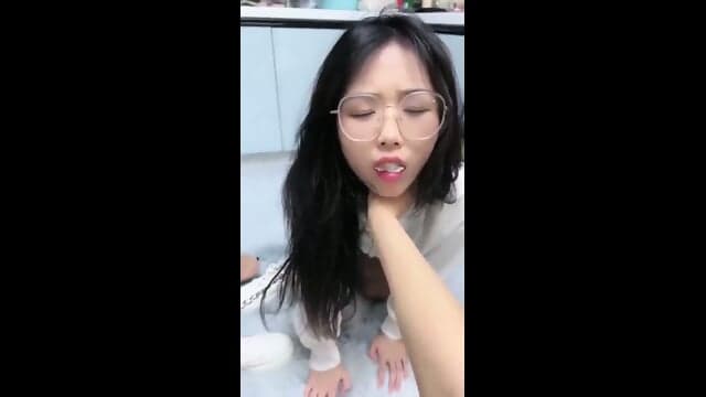 Chinese Femdom Mistress