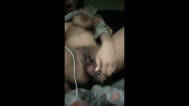 Bangladeshi Horny Teen Masturbates With Bottle