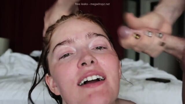 Jia Lissa Gets Her Cute Face Fucked
