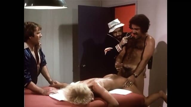 Amanda By Night (1981)