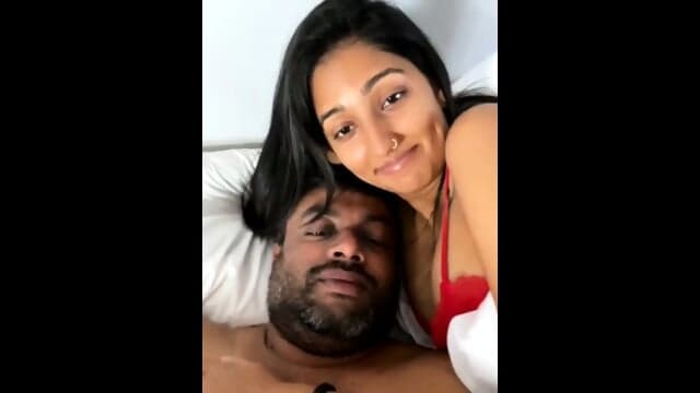 Mallu Couple Aurora Maharaj Boobs Sucking