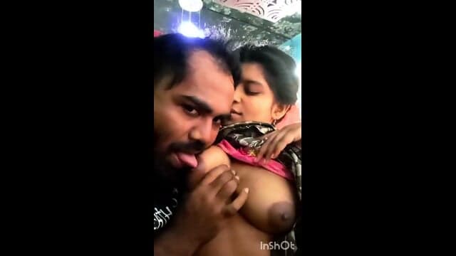 BanGLa BANGLADESHI HORNY COUPLE FULL ENJOYING IN RESTAURANT