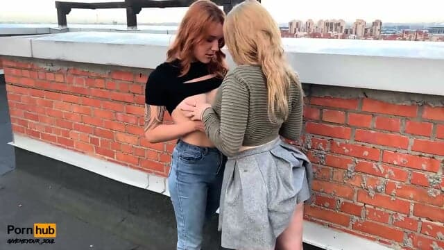 Sexy And Moist Orgasm On The Roof