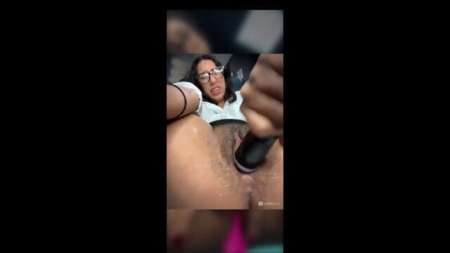 Lacy LureXXX Latina Squirter